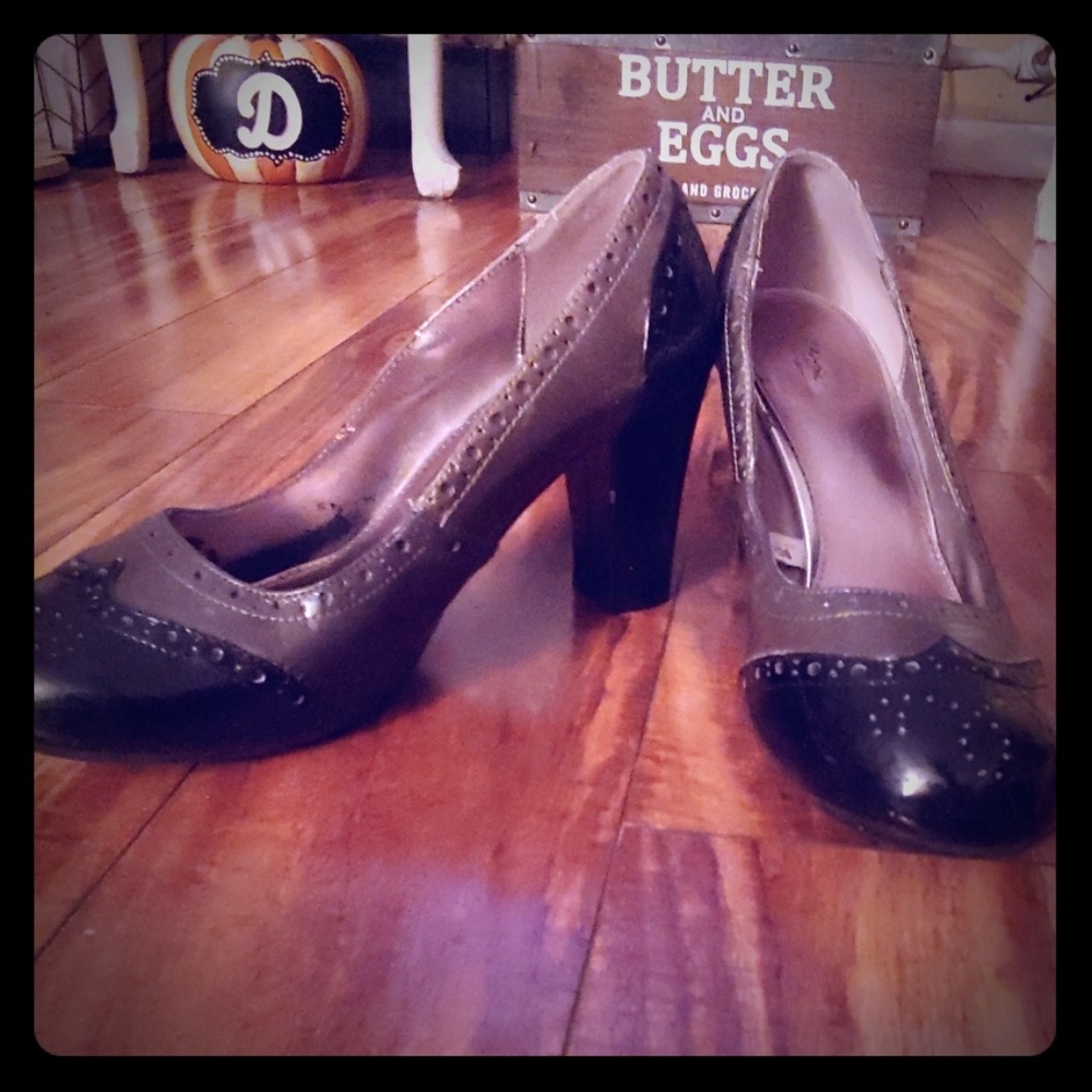 3/$25- grey and black chunky heels